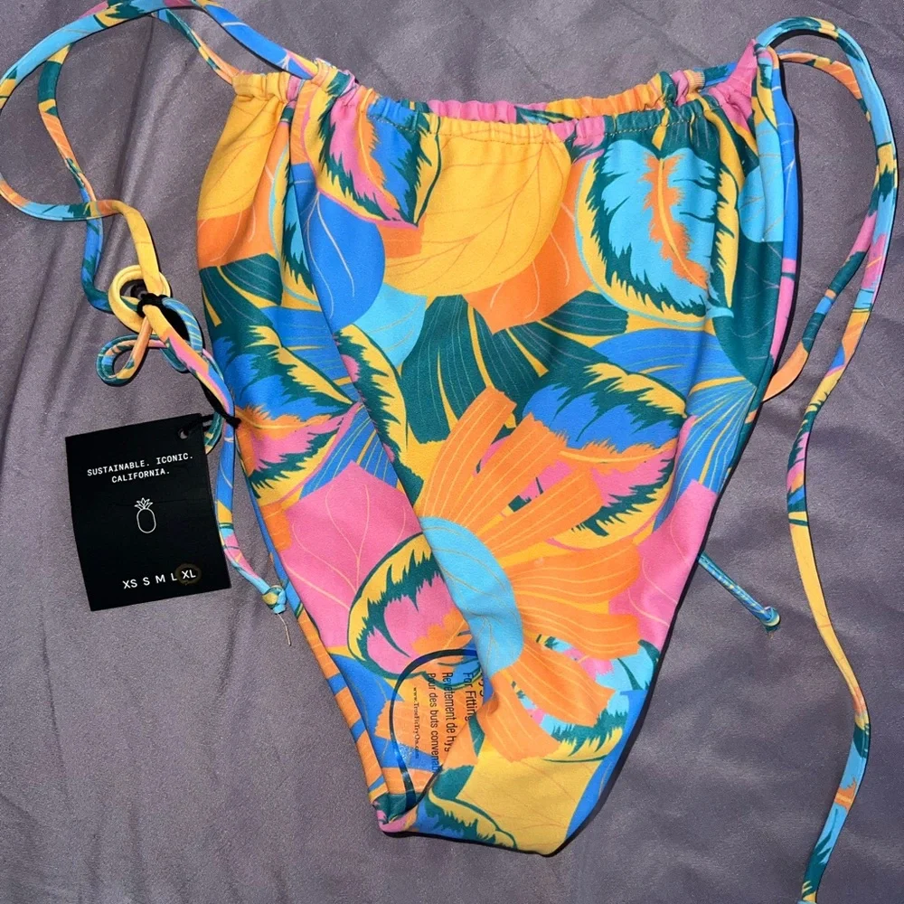 Skatie bikini bottom size XL - Picture 2 of 3